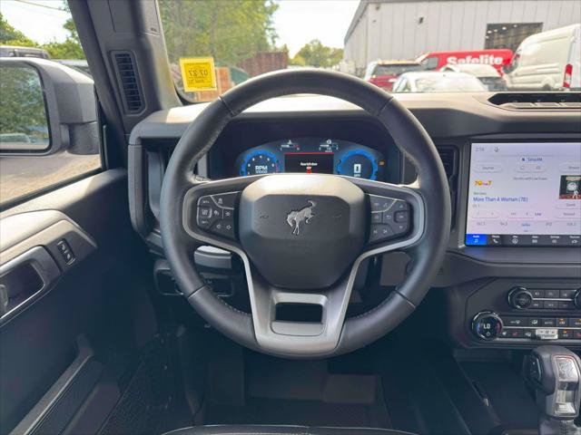 Used 2026 Ford Bronco Badlands AWD/4WD image 21