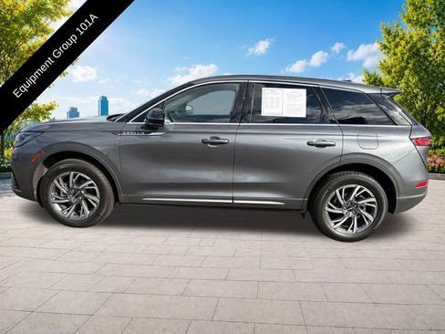 Certified 2024 Lincoln Corsair AWD w/ Equipment Group 101A image 3