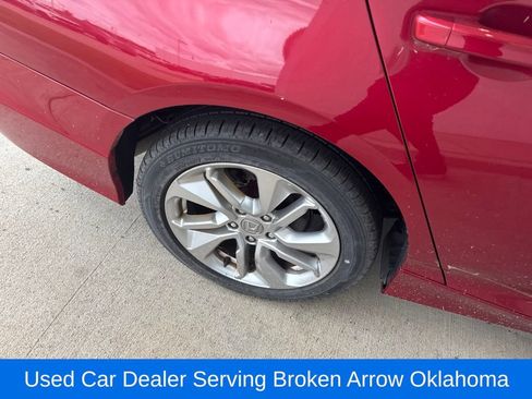 Used 2019 Honda Accord LX image 5