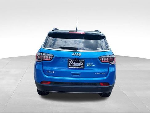 Used 2024 Jeep Compass Limited AWD/4WD image 9