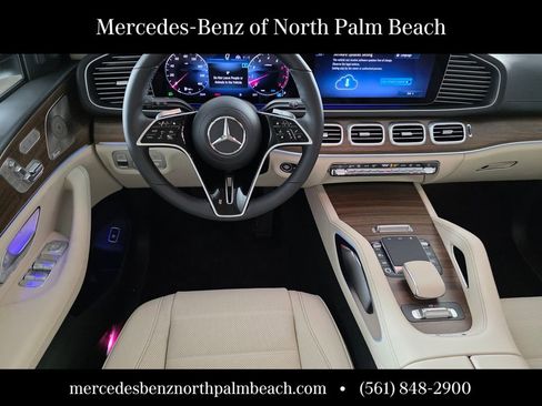 New 2026 Mercedes-Benz GLS 450 4MATIC image 11