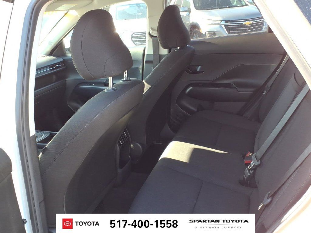 Used 2024 Hyundai Kona SEL AWD/4WD image 12