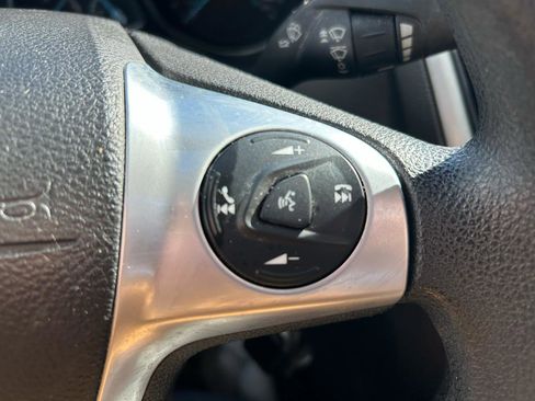 Used 2014 Ford Focus SE w/ SE Winter Package image 19