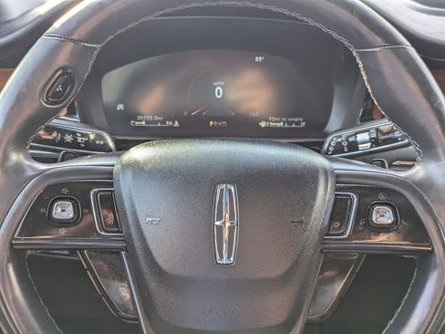 Used 2022 Lincoln Corsair Reserve w/ Equipment Group 201A image 18