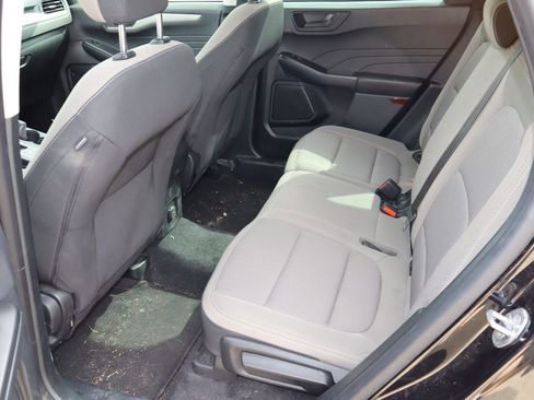 Used 2022 Ford Escape S FWD image 5