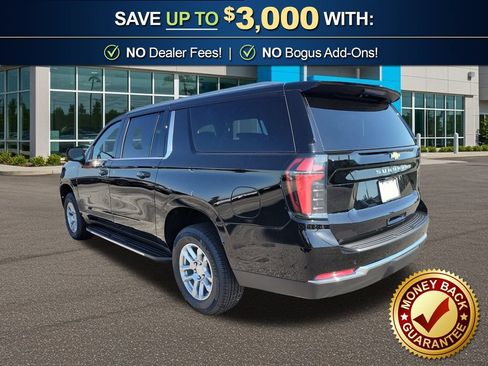 Used 2026 Chevrolet Suburban LS RWD image 7