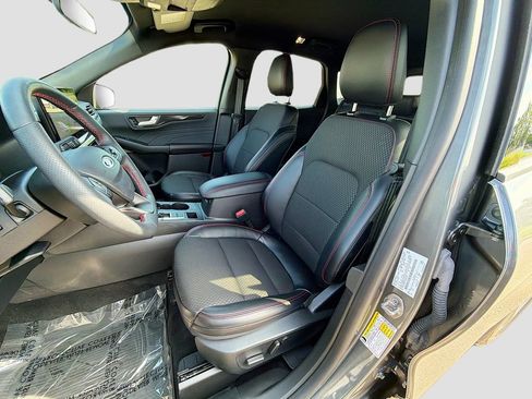 Used 2024 Ford Escape ST-Line w/ Tech Pack #1 AWD/4WD image 23