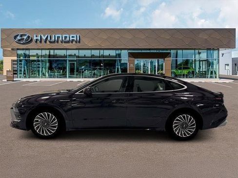 New 2026 Hyundai Sonata SEL image 3