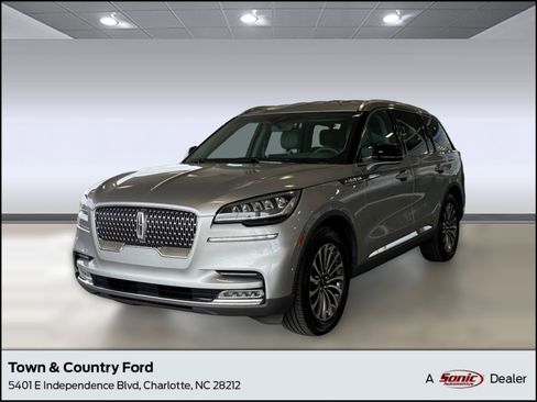 Used 2020 Lincoln Aviator Reserve w/ Elements Package Plus AWD/4WD image 1