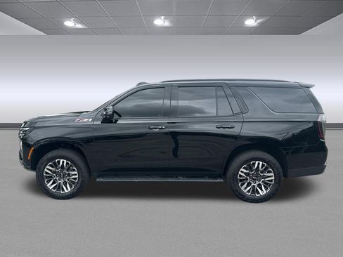 Used 2026 Chevrolet Tahoe Z71 w/ Comfort Package AWD/4WD image 6