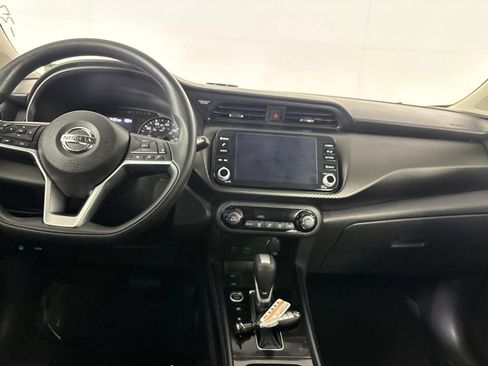 Used 2021 Nissan Kicks SV FWD image 22