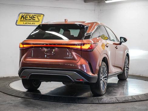 Used 2023 Lexus RX 350 Premium Plus image 4