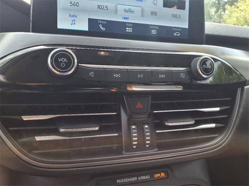 Used 2025 Ford Escape Active image 19