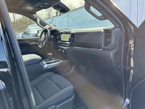 Used 2023 GMC Sierra 1500 Elevation image 28