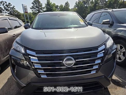 Used 2025 Nissan Rogue SV AWD/4WD image 7