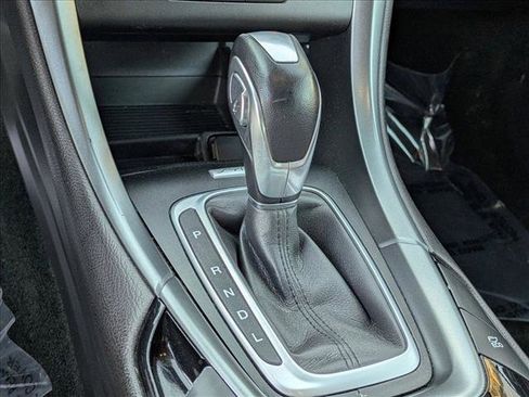 Used 2016 Ford Fusion SE w/ Equipment Group 502A image 14