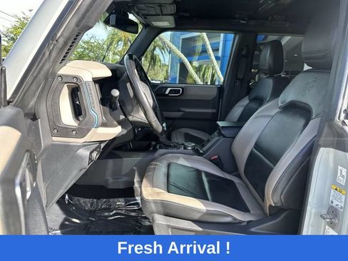 Used 2023 Ford Bronco Wildtrak AWD/4WD image 30