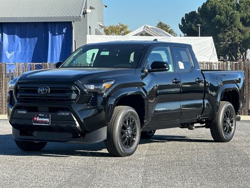 New 2026 Toyota Tacoma SR5 image 8