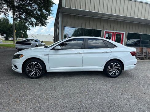 Used 2020 Volkswagen Jetta SEL image 2