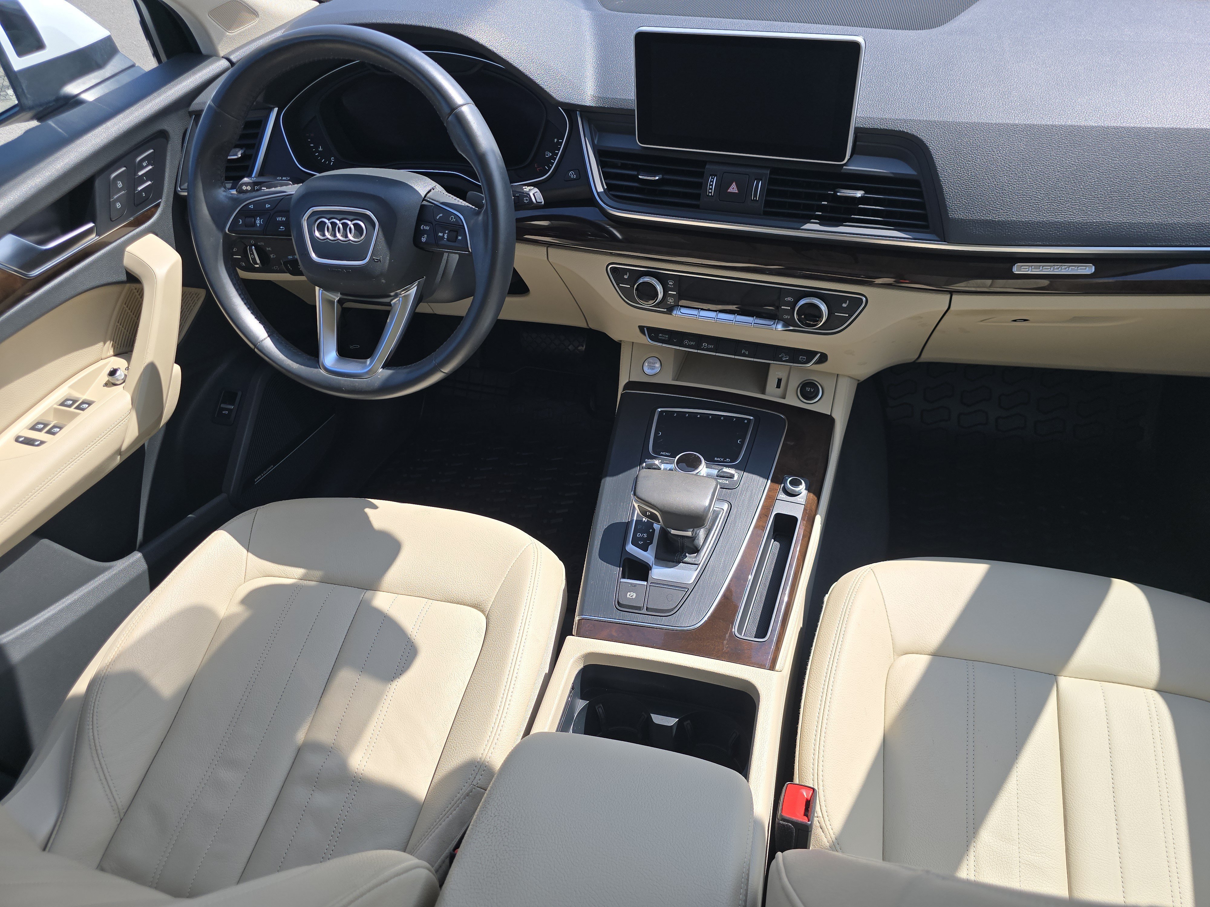 Used 2019 Audi Q5 2.0T Premium Plus AWD/4WD image 22