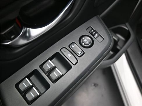 New 2025 Honda Pilot Touring image 13