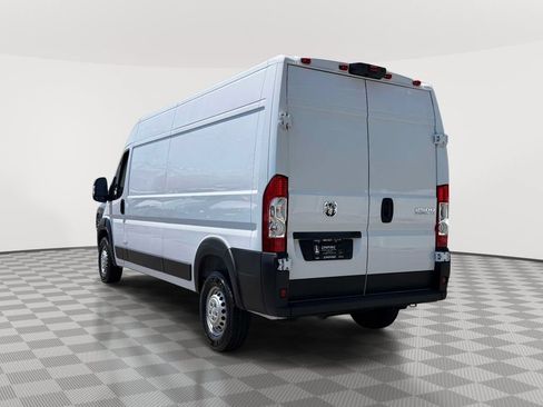 Used 2026 RAM ProMaster 2500 w/ Convenience Group FWD image 7
