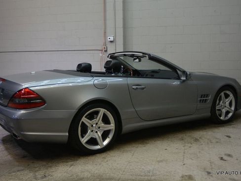 Used 2009 Mercedes-Benz SL 550 image 6