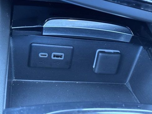 Used 2023 Buick Envision Preferred FWD image 35