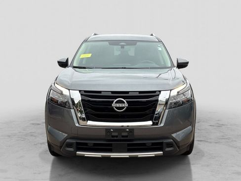 Certified 2025 Nissan Pathfinder SL AWD/4WD image 2