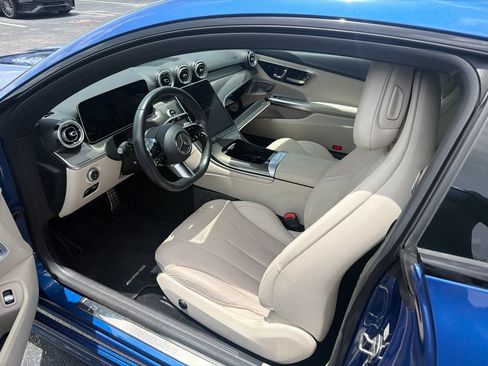 Used 2024 Mercedes-Benz CLE 300 4MATIC Coupe image 2