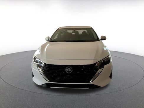 Used 2025 Nissan Sentra SV image 4