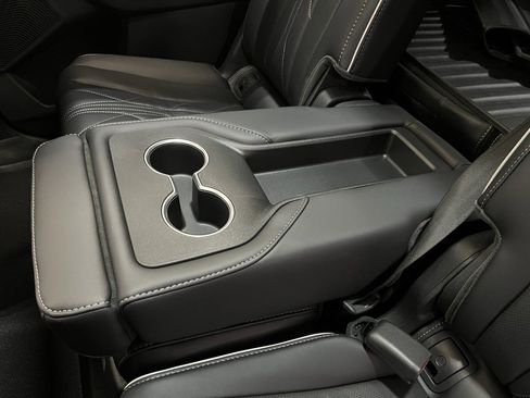 New 2026 Acura MDX w/ Advance Package image 16