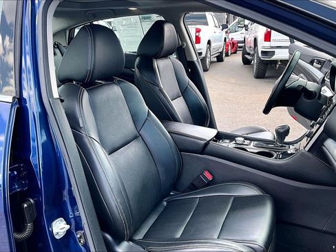 Used 2023 Nissan Maxima SL FWD image 31