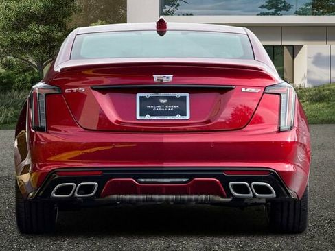 New 2026 Cadillac CT5 V image 5
