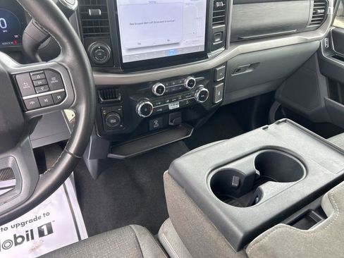 Used 2024 Ford F150 XLT AWD/4WD image 19