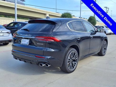 New 2025 Maserati Grecale GT image 7