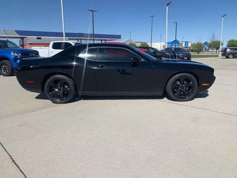 Used 2013 Dodge Challenger R/T w/ Blacktop Pkg RWD image 2