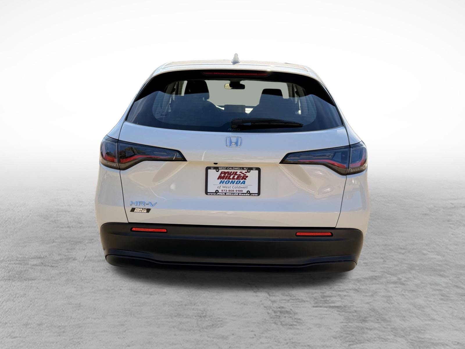 Used 2025 Honda HR-V LX image 5