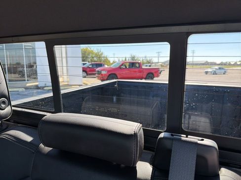 Used 2019 Chevrolet Silverado 1500 High Country w/ Technology Package AWD/4WD image 42
