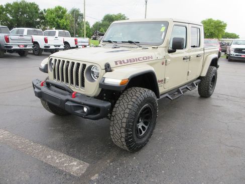 Used 2020 Jeep Gladiator Rubicon AWD/4WD image 10
