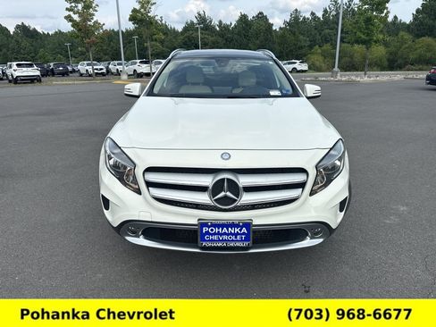 Used 2017 Mercedes-Benz GLA 250 4MATIC image 2