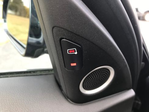 Used 2015 Audi A4 2.0T Premium Plus w/ Technology Package image 11