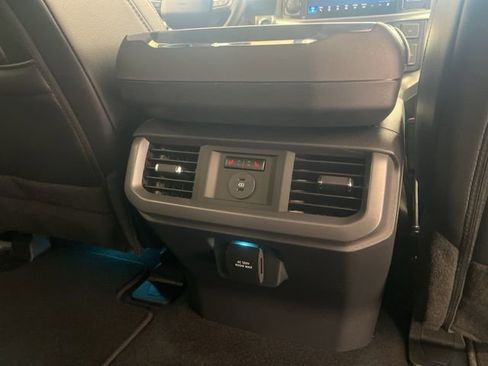 New 2025 Ford F150 Lariat w/ Equipment Group 502A High image 30