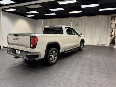 New 2026 GMC Sierra 1500 SLE w/ Preferred Package AWD/4WD image 5