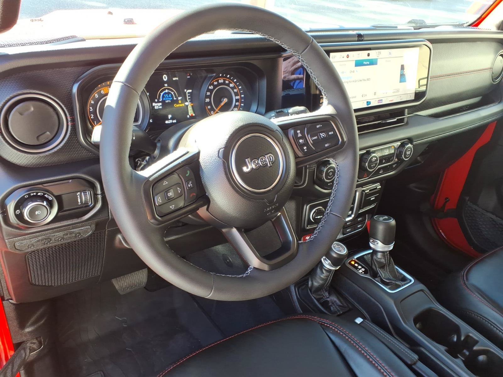 Certified 2026 Jeep Wrangler Rubicon AWD/4WD image 11