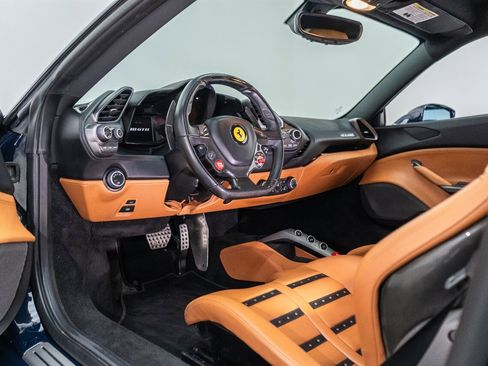 Used 2017 Ferrari 488 GTB image 72