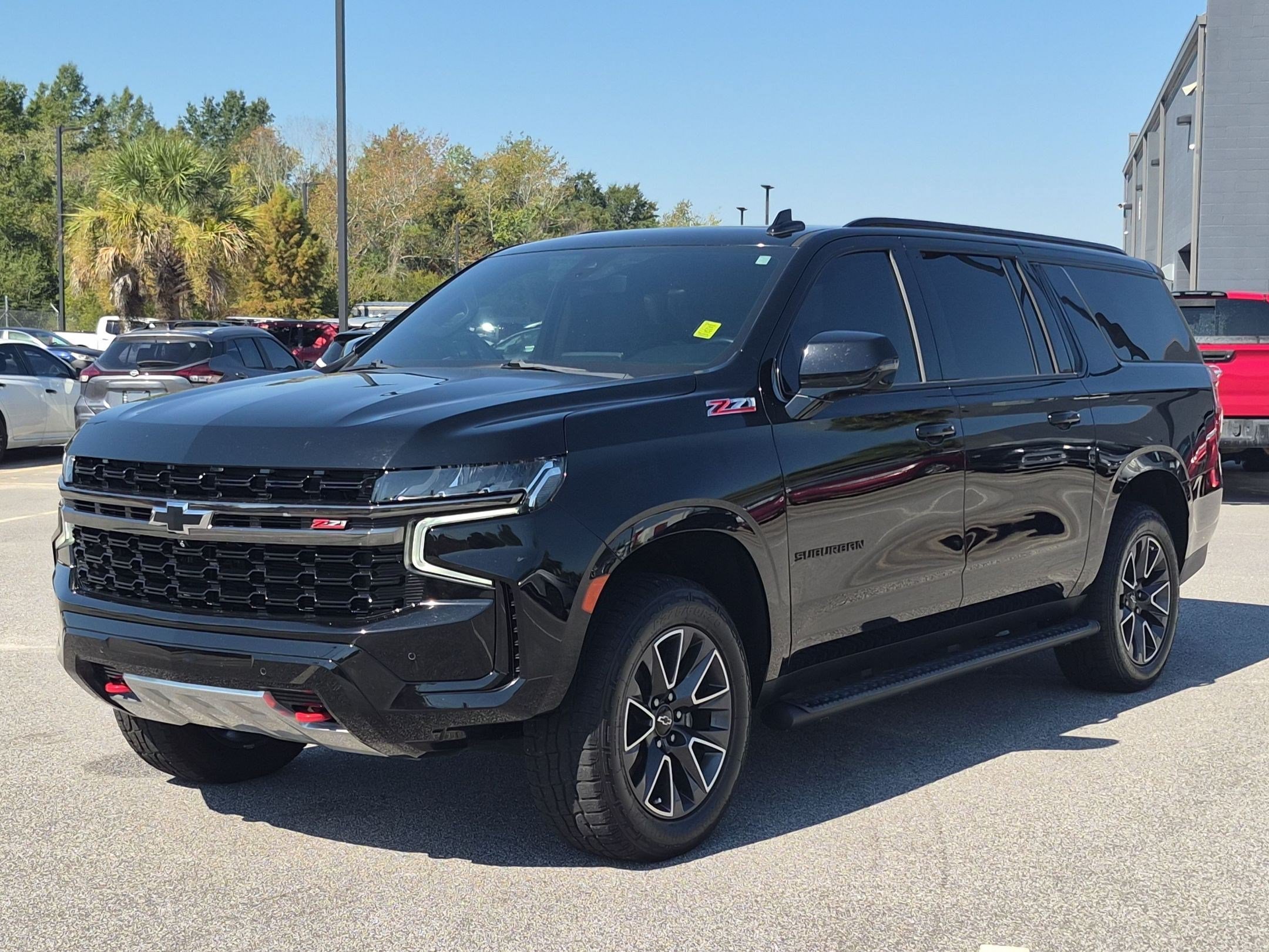 Used 2022 Chevrolet Suburban Z71 w/ Off-Road Capability Package AWD/4WD image 8
