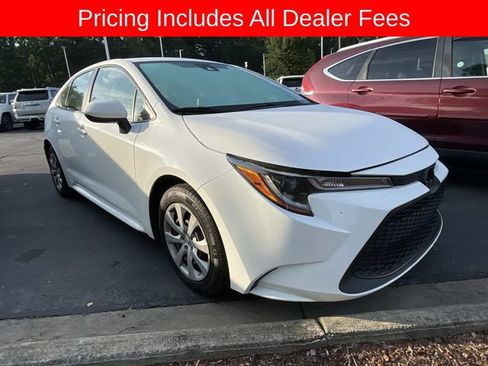 Used 2020 Toyota Corolla LE FWD image 12