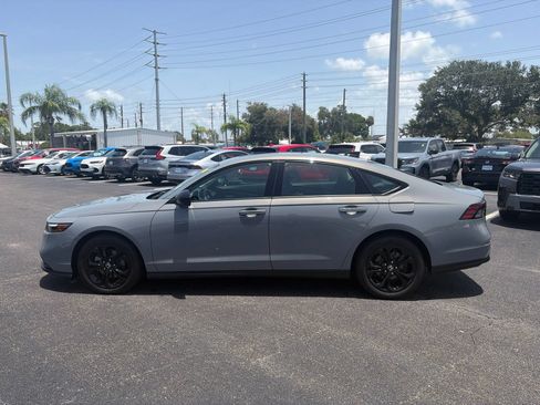 Certified 2025 Honda Accord SE image 33