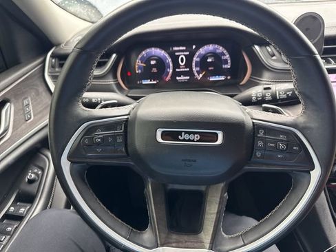 Used 2021 Jeep Grand Cherokee L Limited image 13